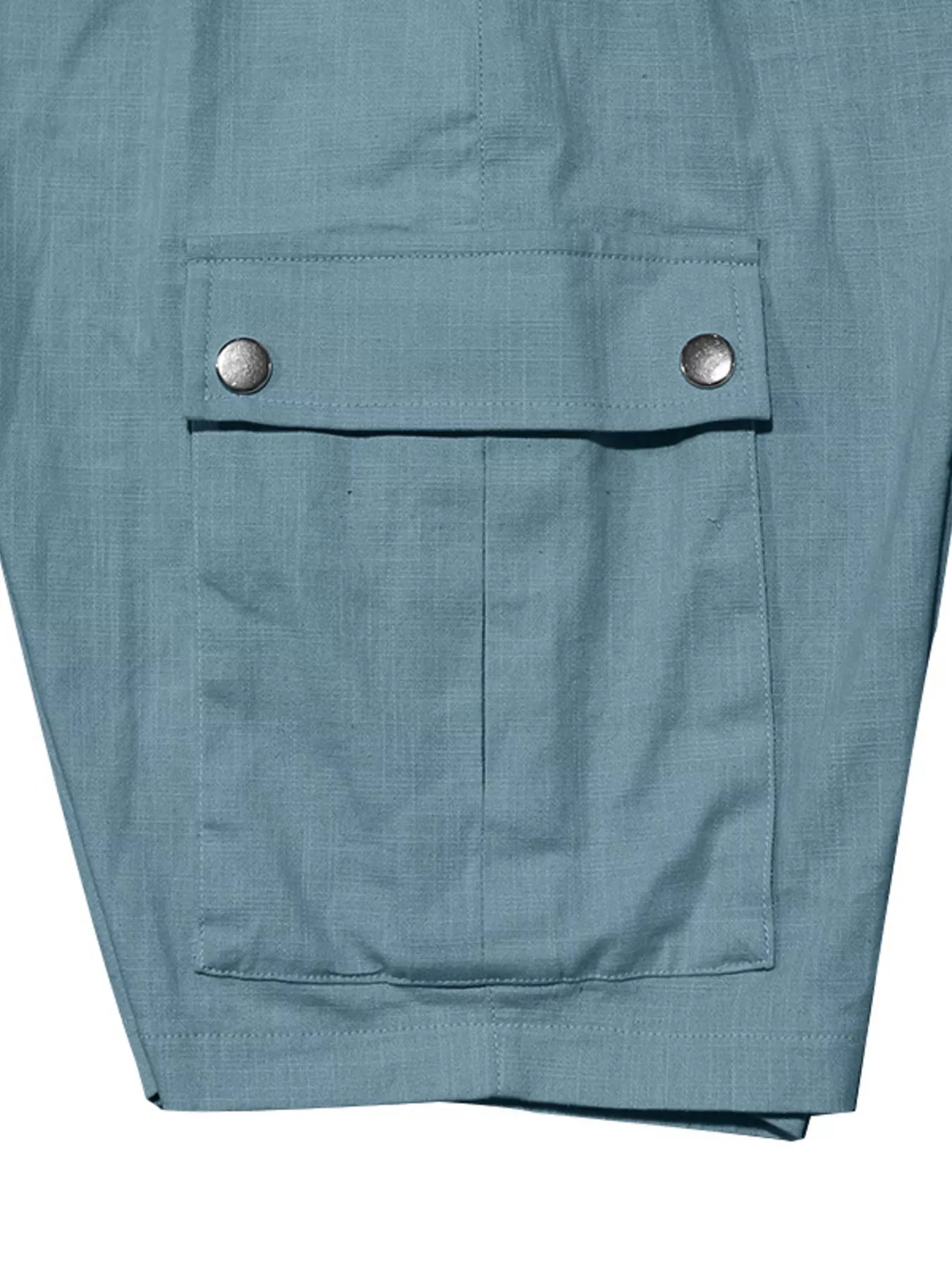 Men's casual cargo shorts with a drawstring waist and pockets.