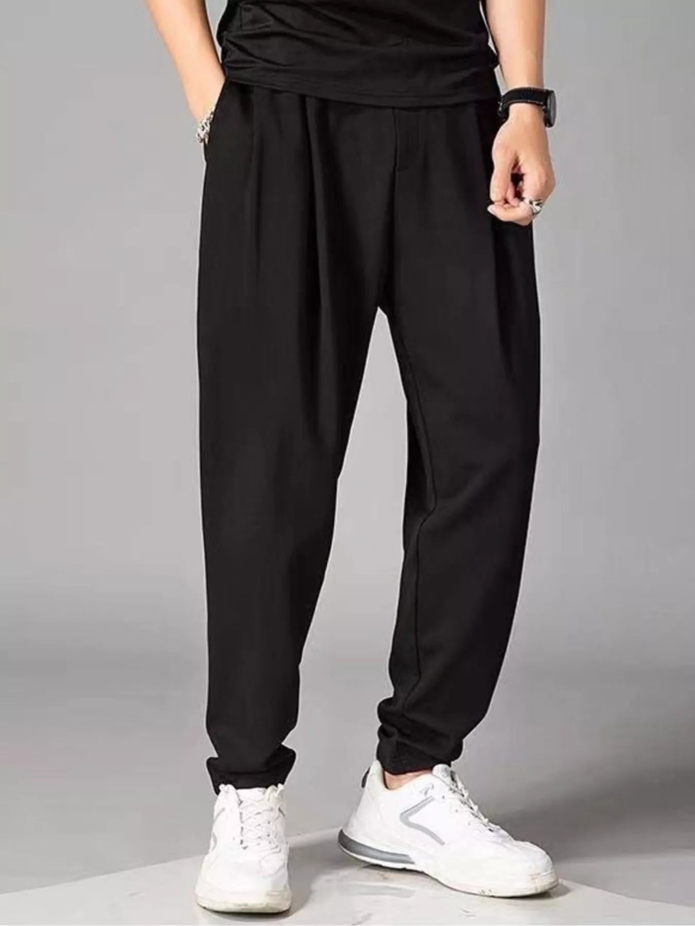mens-plus-size-loose-fit-joggers-01