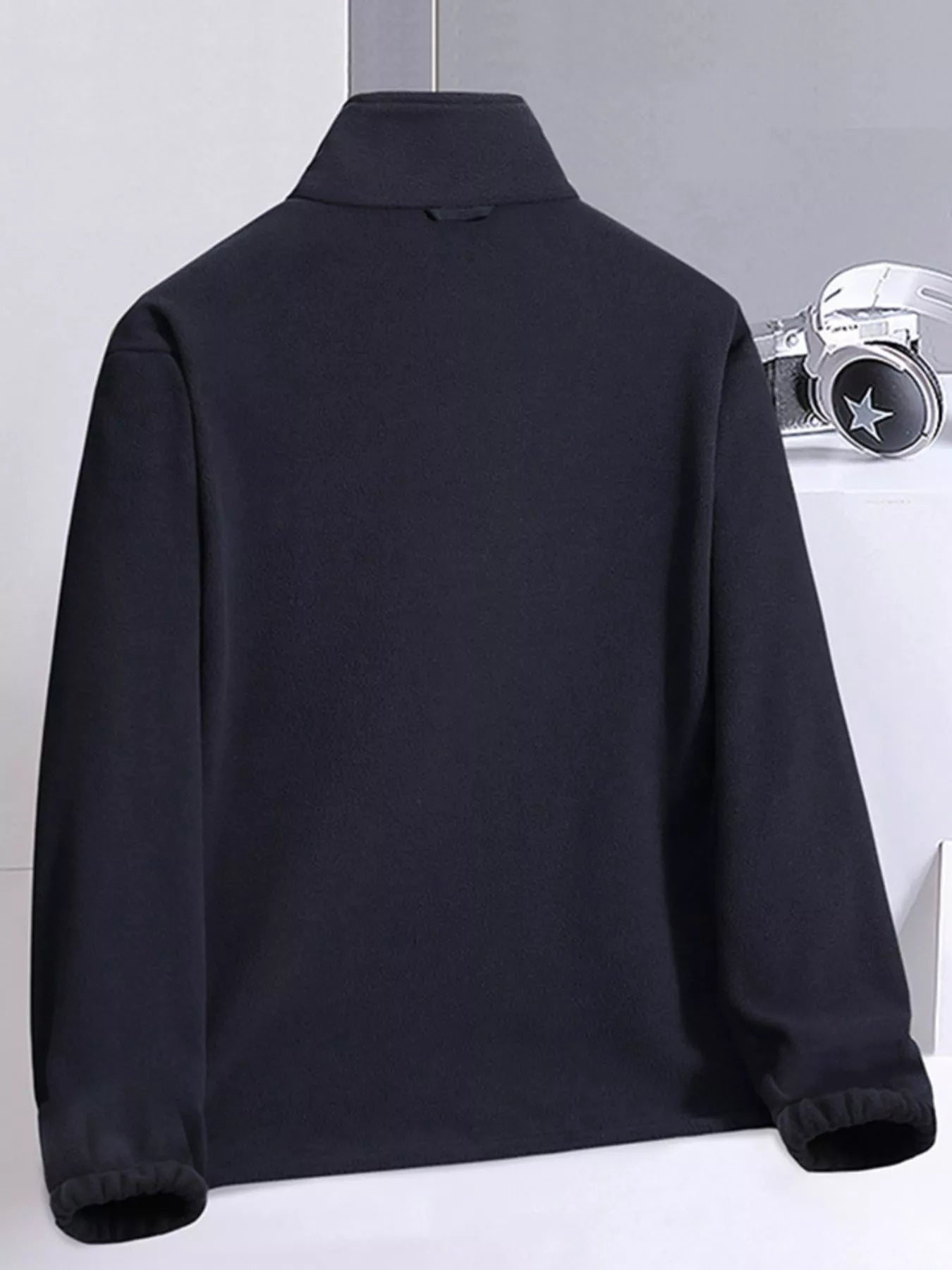 ede3f87e-c3df-40df-a1d8-77ea243a7d41-Max-Origin