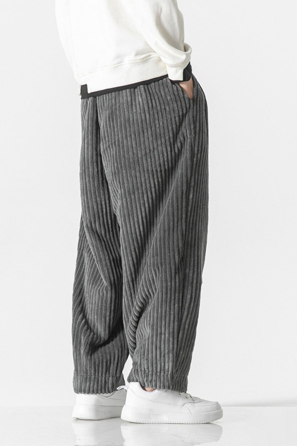 f0c58c18-fcc2-4dcb-adc1-aa79dcd3ed15-Max