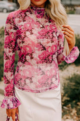 Blusa floral de cuello alto con mangas con volantes