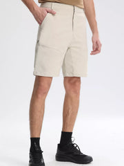 Men's lightweight casual shorts with pockets.
