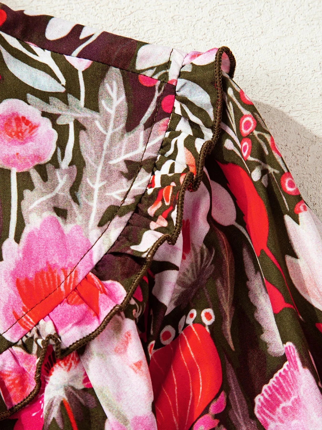 Floral Balloon Sleeve Tie Neck Blouse