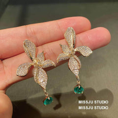 Floral Cutout Teardrop Crystal Studded Emerald Earrings Green
