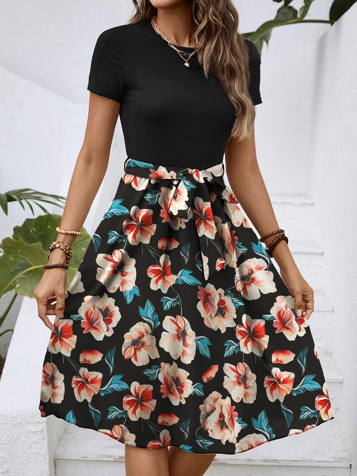 Floral Print Short Sleeve A-Line Dress Black / S