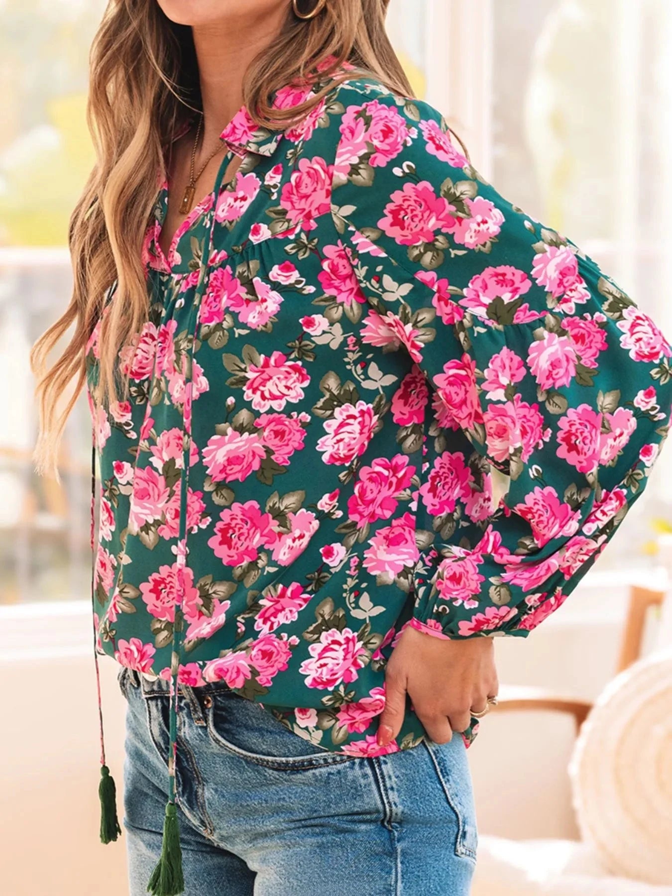 Floral Printed Tied Collar Puff Sleeve Blouse