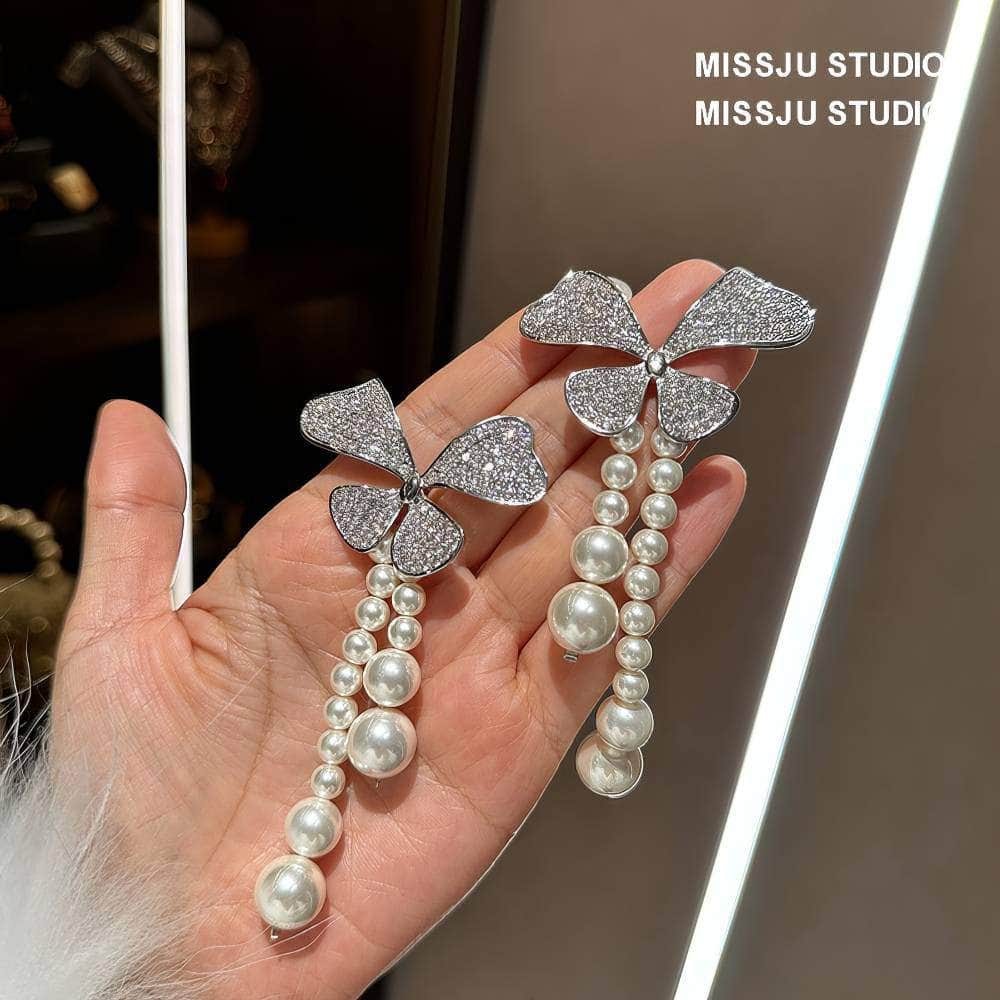 Floral Shaped Sparkly Pearl Deco Tassel Earrings White