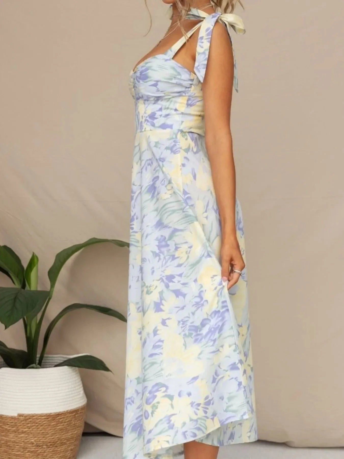 Floral Tie-Strap Sweetheart Neck Midi Dress
