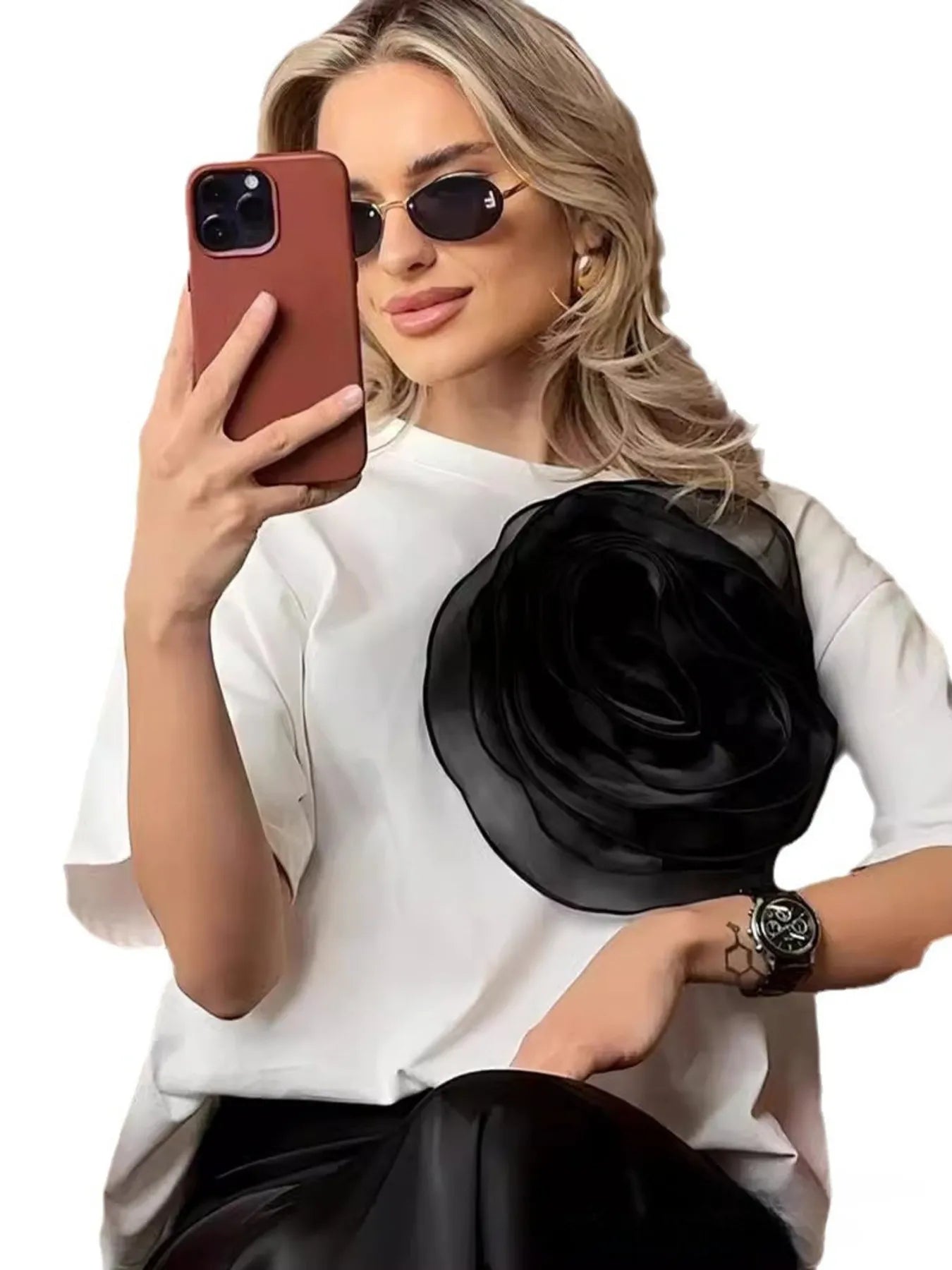 Flower Round Neck Short Sleeve T-Shirt