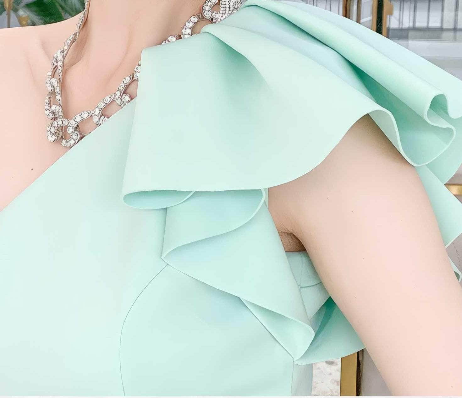 Frill-Adorned One-Shoulder Front Slit Dress