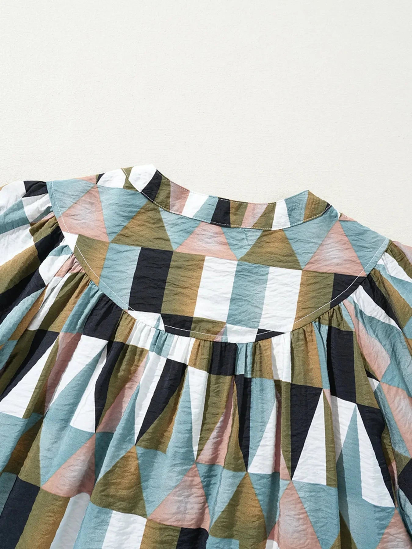 Geometric Print Buttoned Balloon Sleeve Loose Fit Shirt