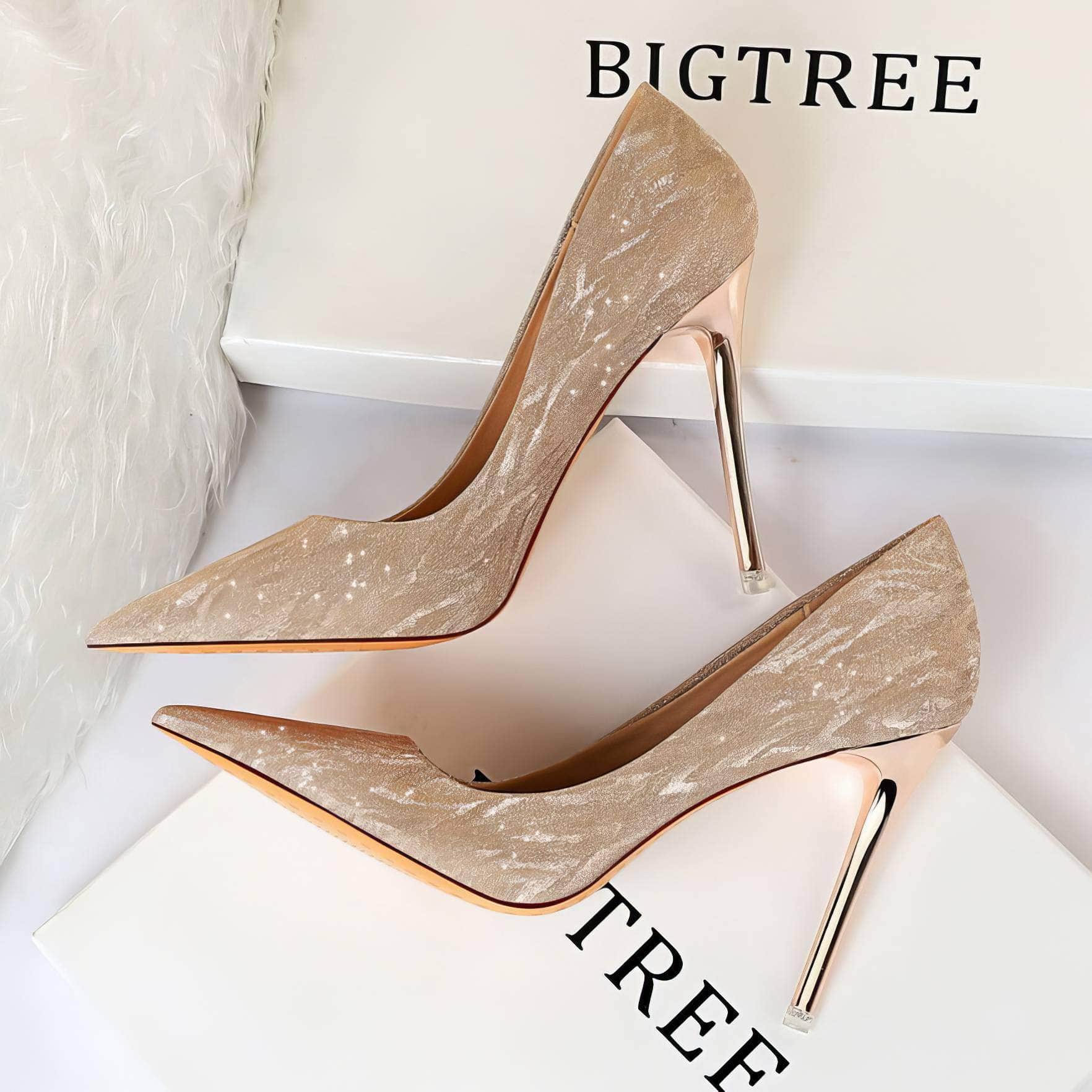 Glitter Shimmery Pointed Toes Pumps
