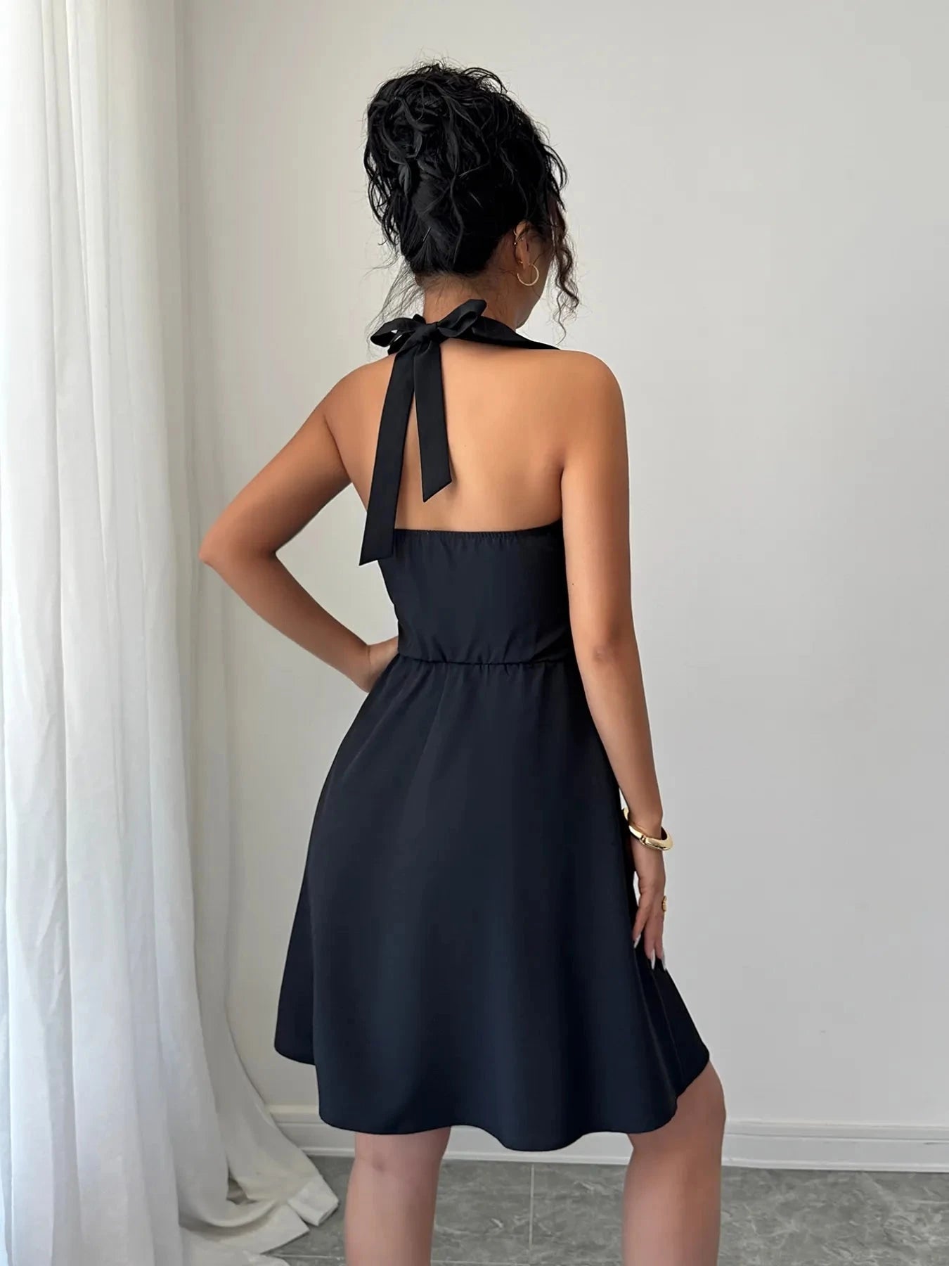 Halter Neck Sleeveless Mini Dress