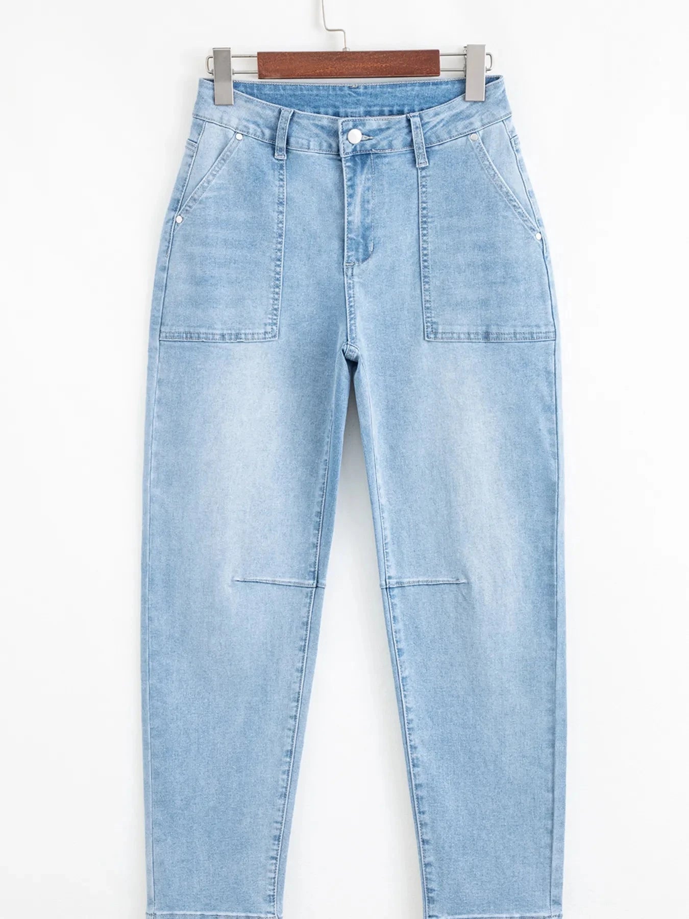 High Rise Barrel Relaxed Patch Pocket Jeans