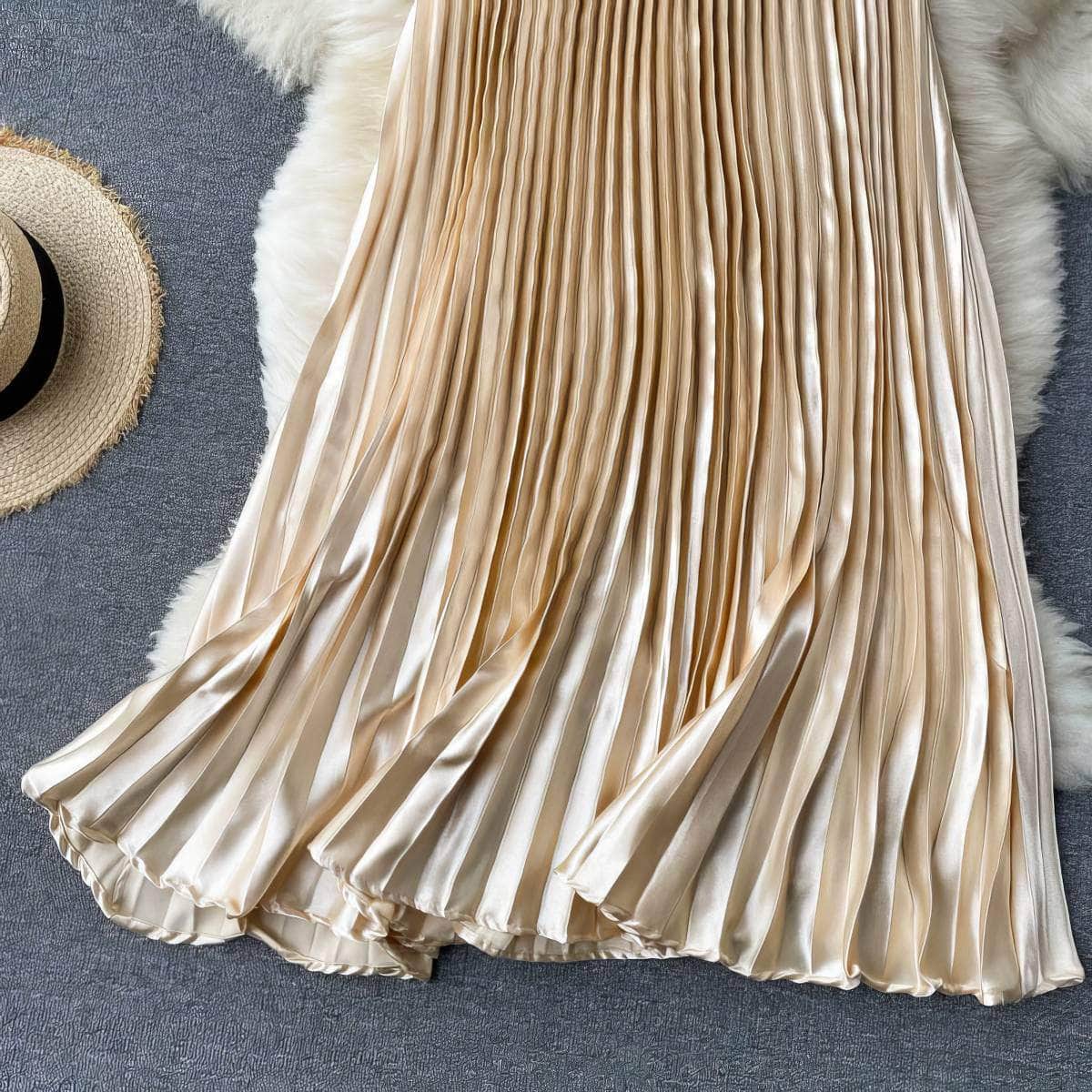 High Waist Pleated Maxi Skirt