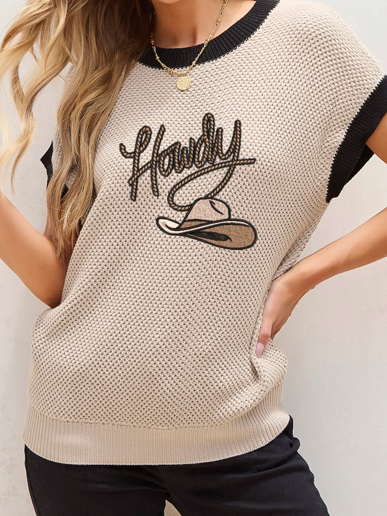 Howdy Cowboy Hat Embroidered Short Sleeve Sweater Light French Beige / S