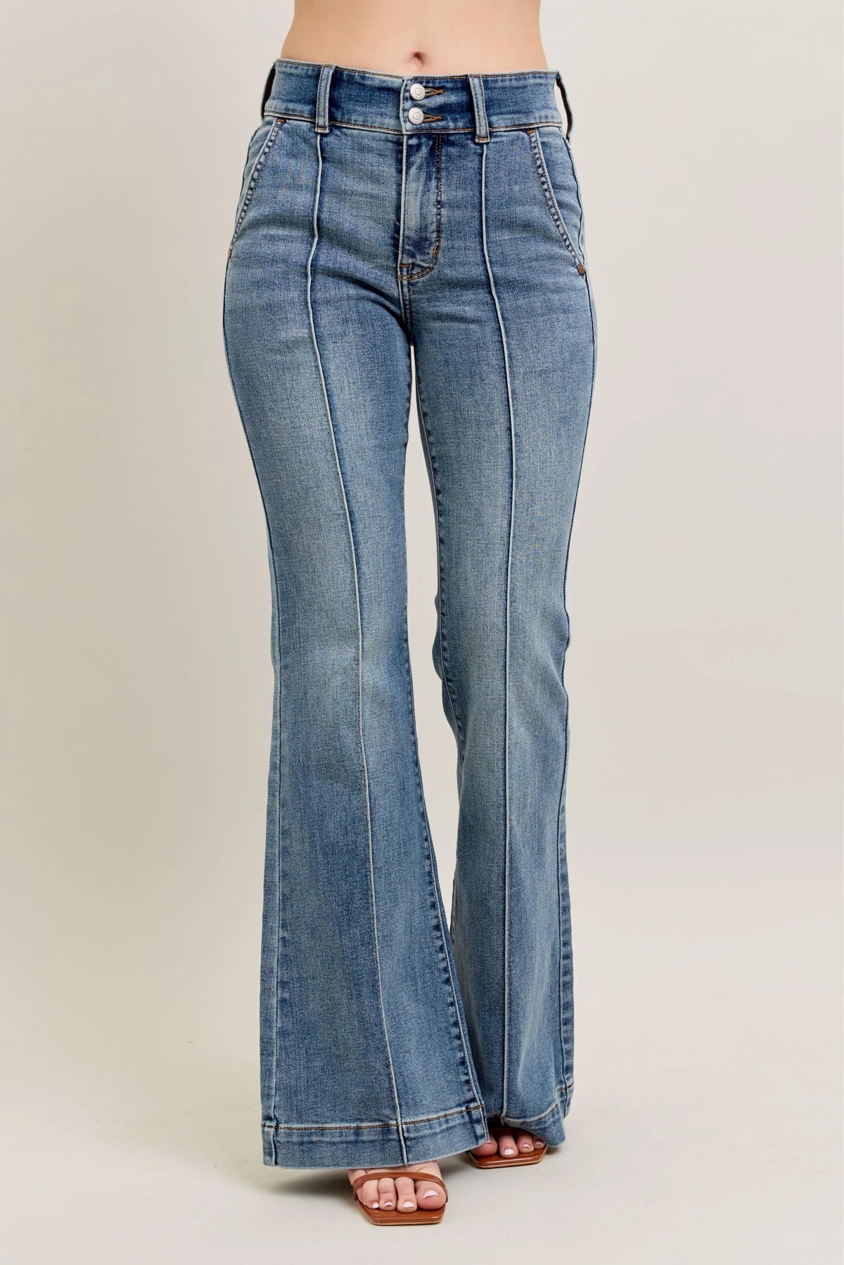 Judy Blue Full Size High-Waist Flare Denim Jeans with Front Seam Detail Plus Size MD / 0(24)