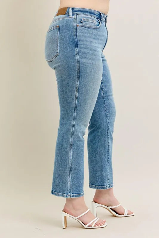 Judy Blue Full Size Hw Vintage Straight Jeans Plus Size