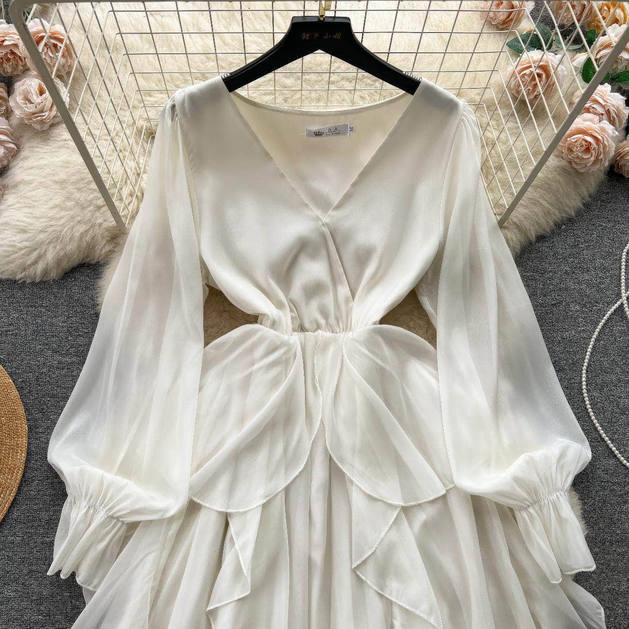 Lantern Sleeves V-Neck Flowy Maxi Dress