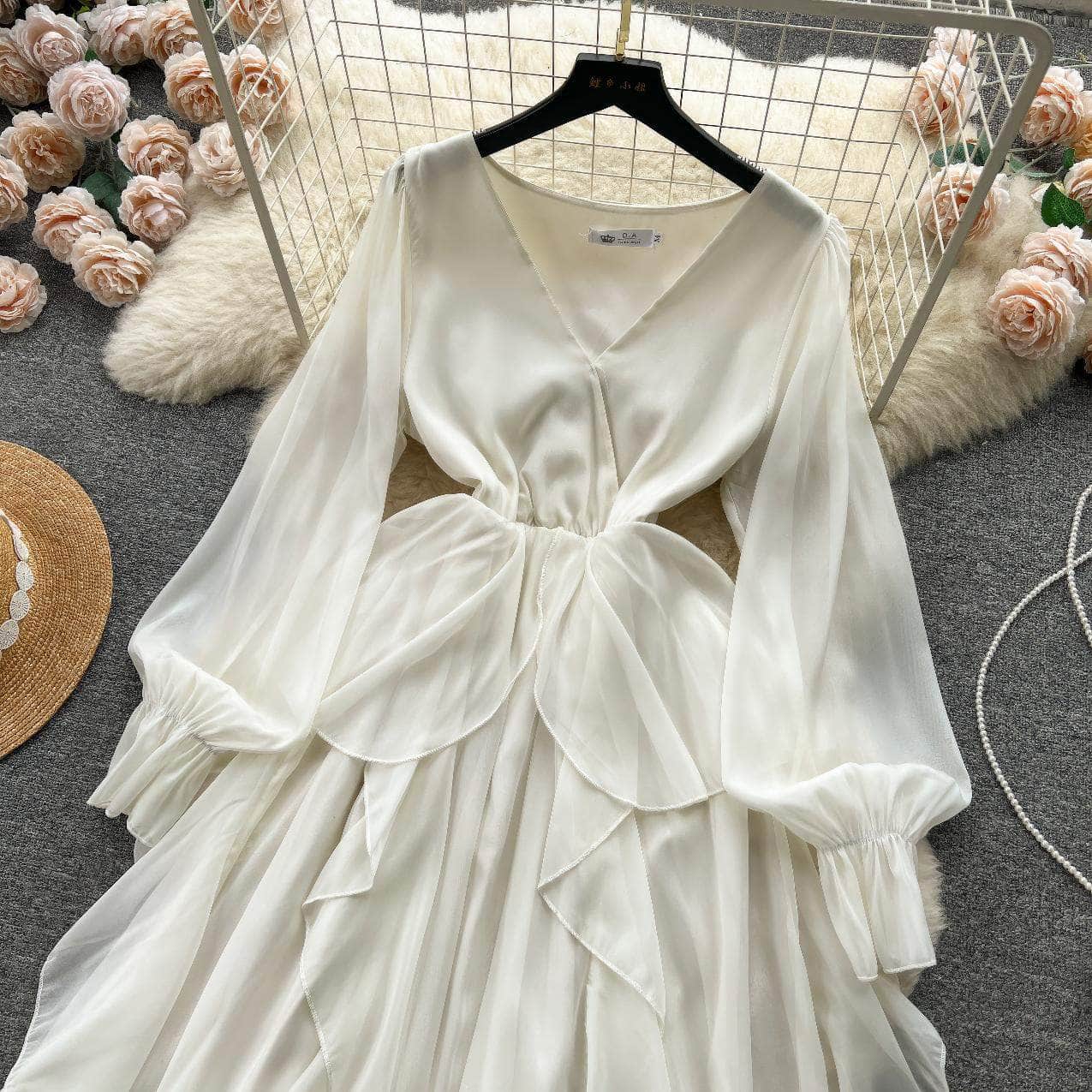 Lantern Sleeves V-Neck Flowy Maxi Dress