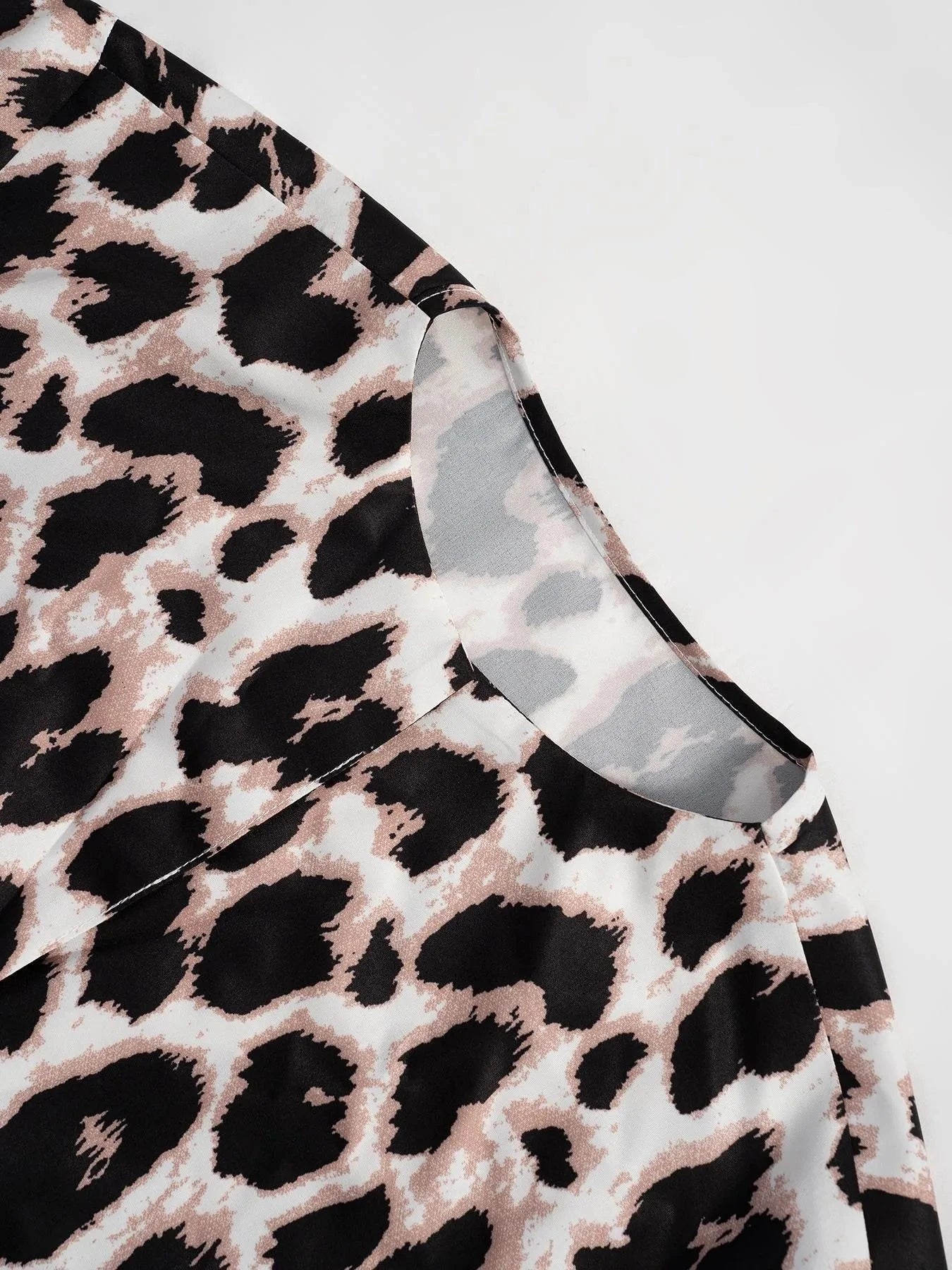 Leopard Print 3/4 Sleeve Blouse