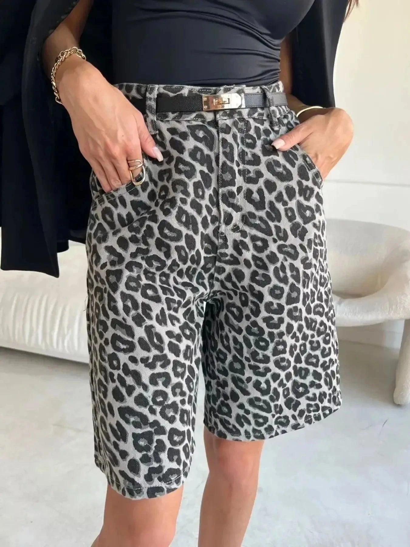Leopard Print High-Waisted Casual Shorts Dark Gray / S