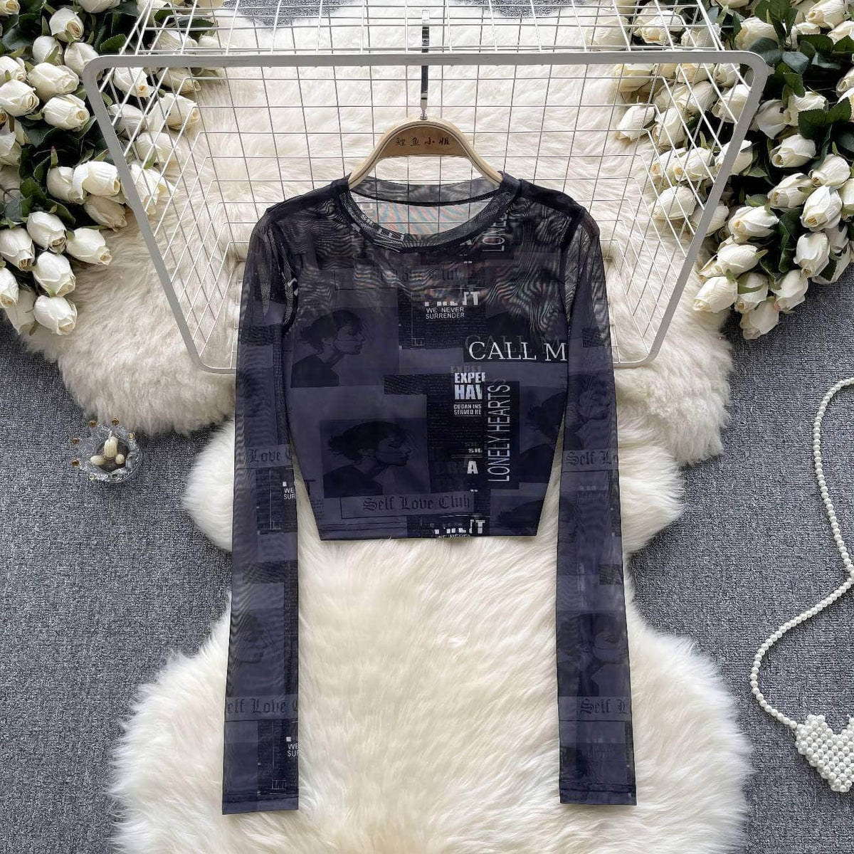 Long Sleeves Graphic Print Mesh Top MAX SIZE / Vintage Verve