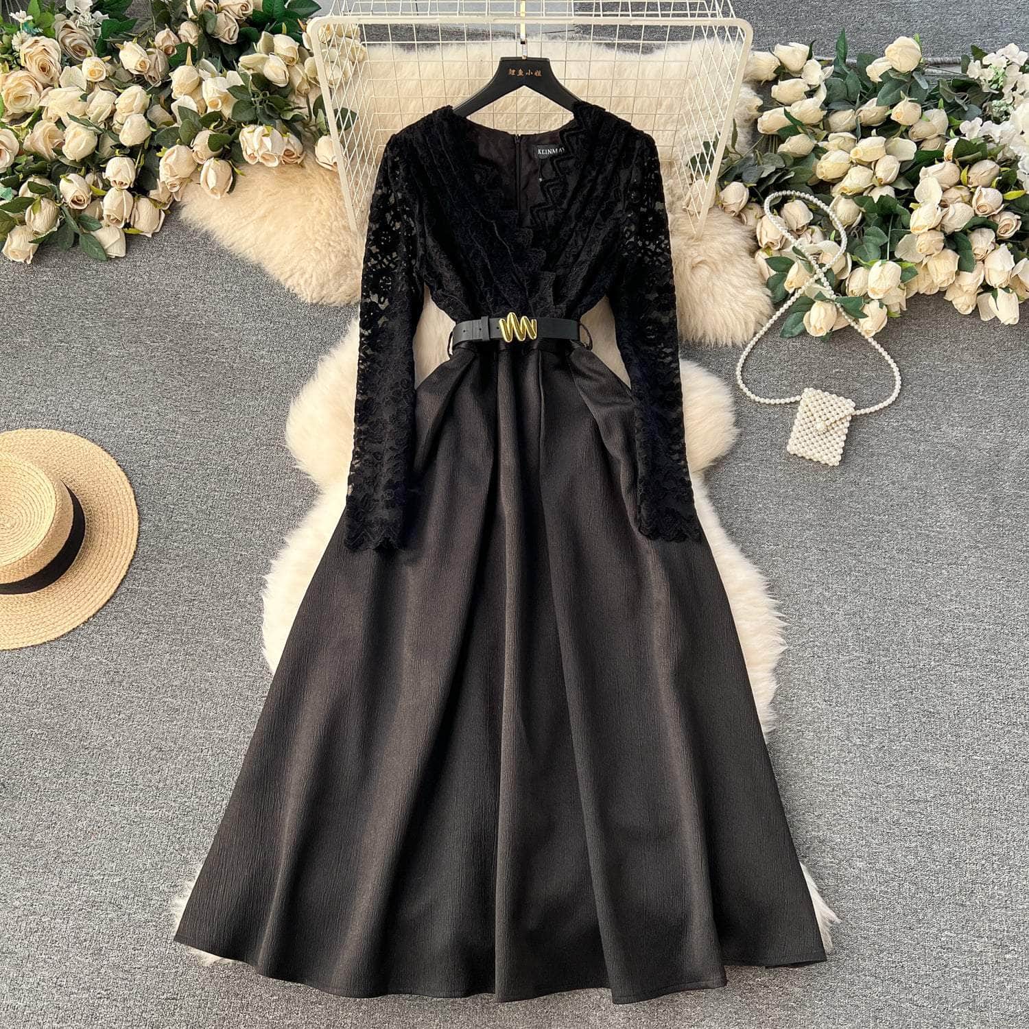 Long Sleeves Lace Maxi Pleated Dress