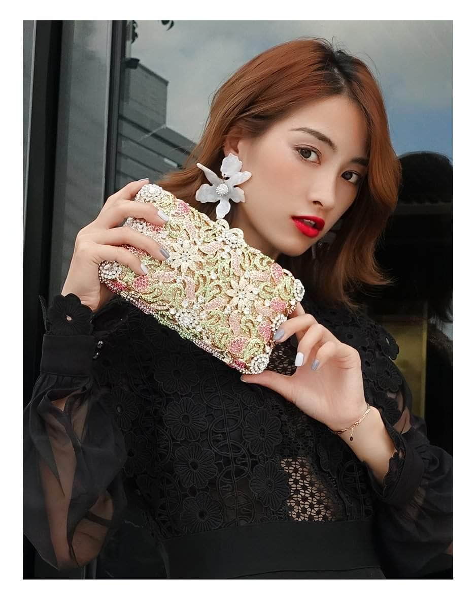 Luxurious Sparkling Floral Rhinestone Decor Purse