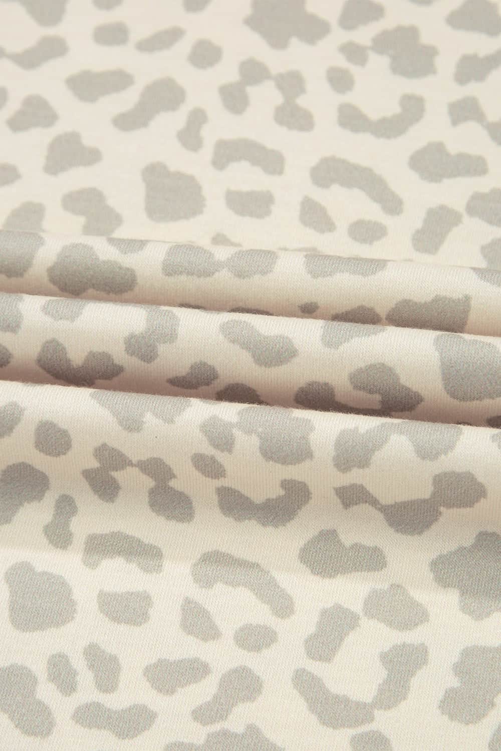 MAMA Letter Graphic Leopard Round Neck T-Shirt