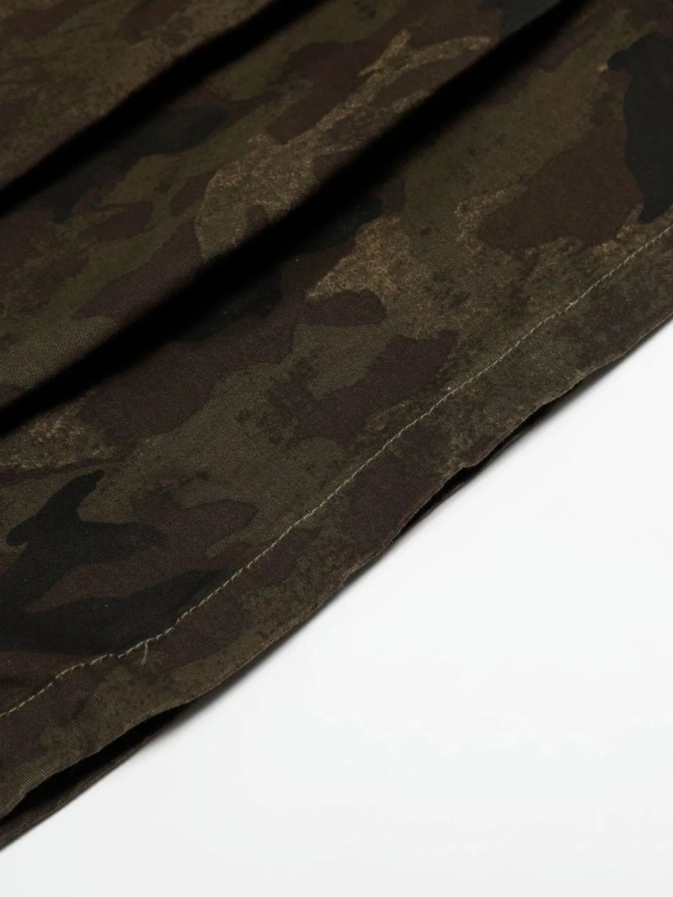 Men's Camouflage Cargo Wide Leg Shorts