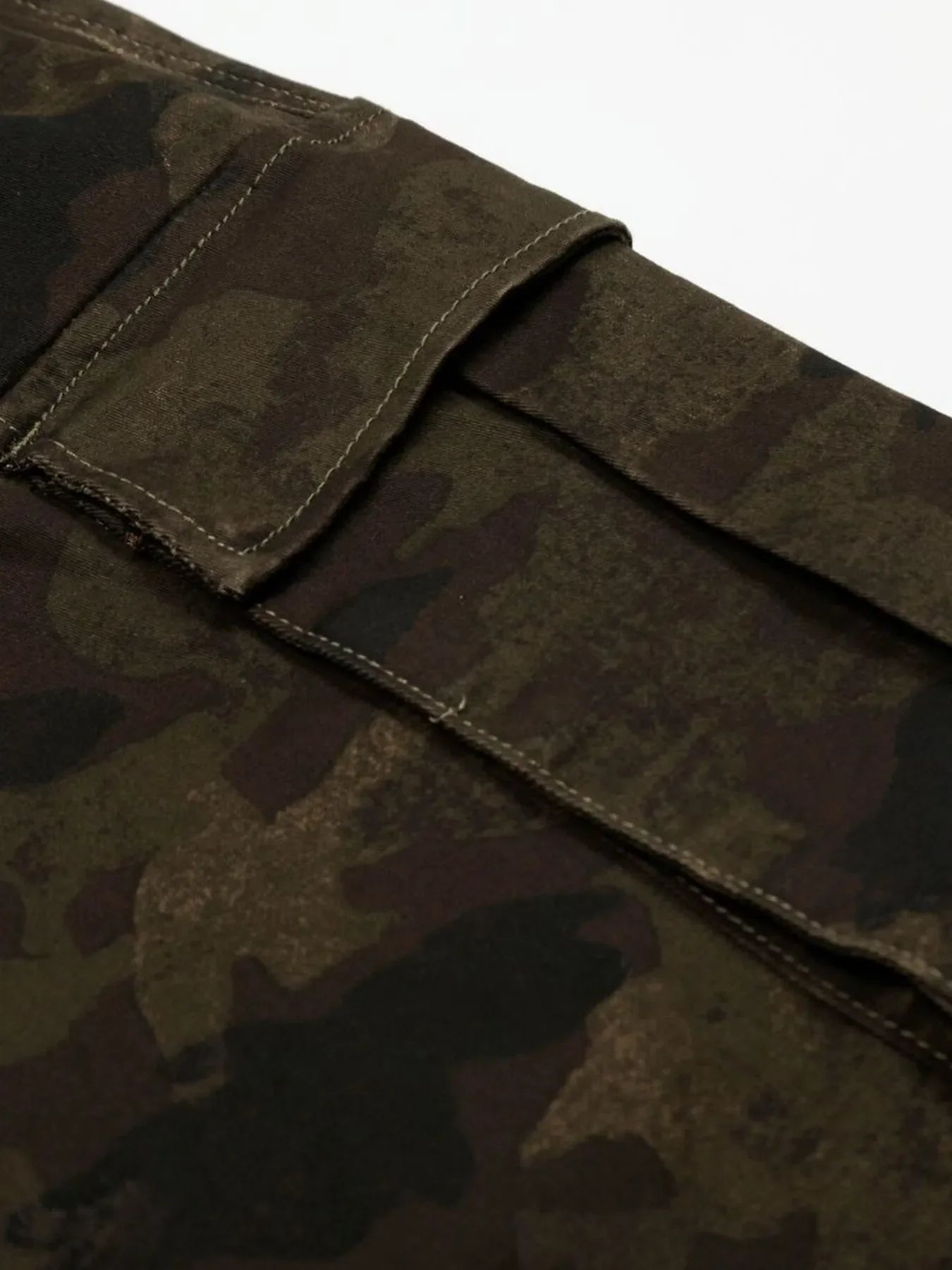 Men's Camouflage Cargo Wide Leg Shorts