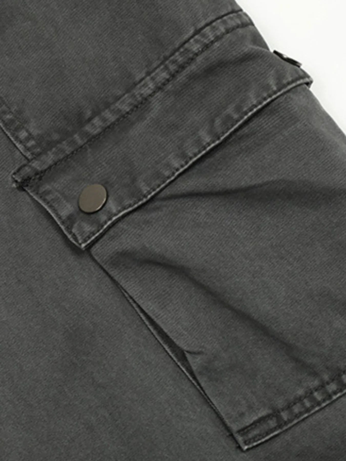 Men's Cargo Wide-Leg Jeans