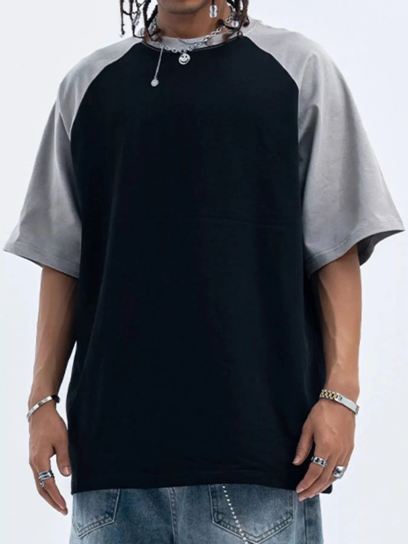 Men's Contrast Round Neck Half Sleeve T-Shirt Black / S