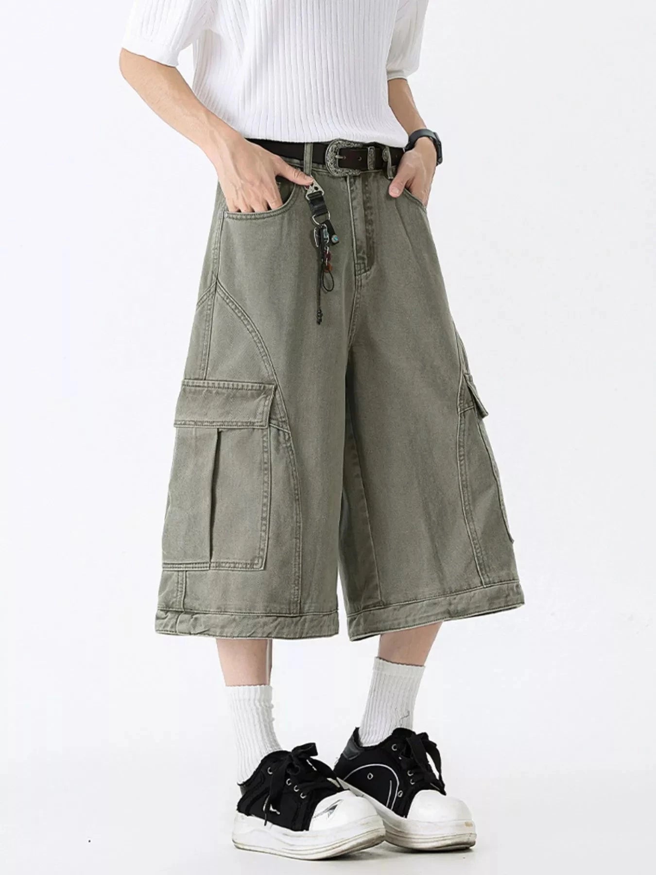 Men's Full Size Wide Leg Cargo Shorts Plus Size
