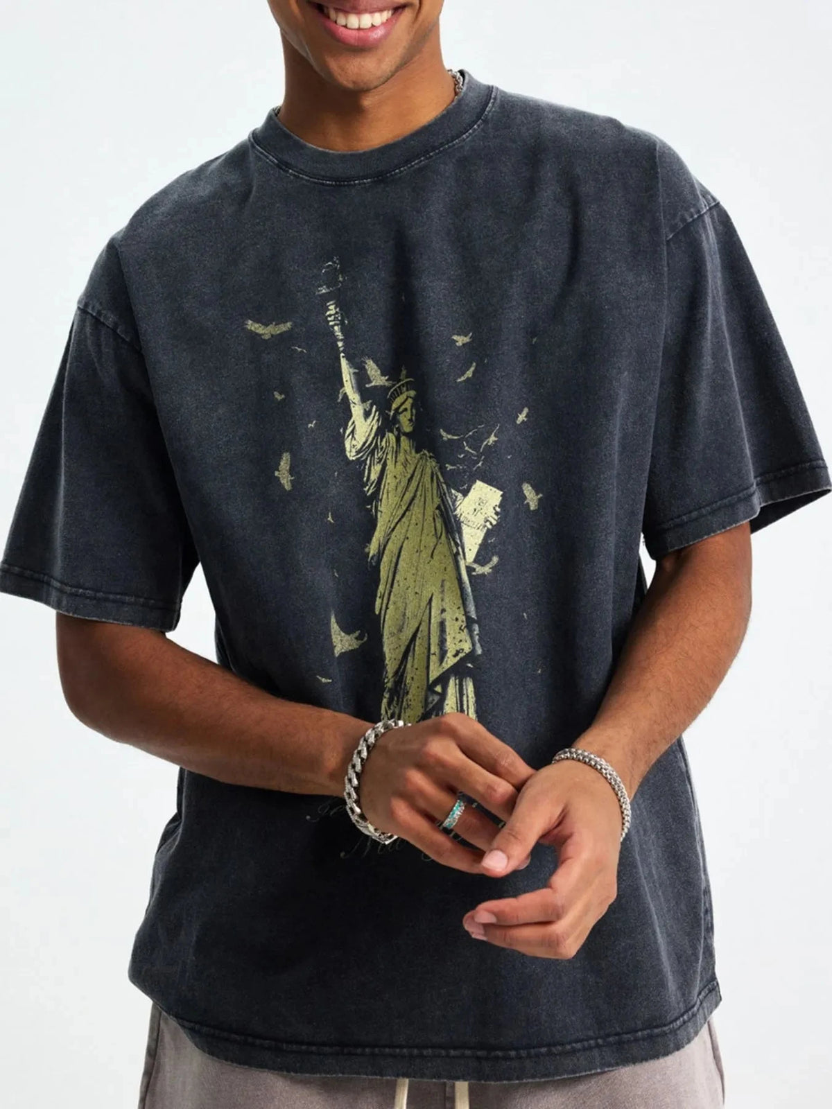 Men's Graphic Round Neck Half Sleeve T-Shirt Wax Dyed Black / S