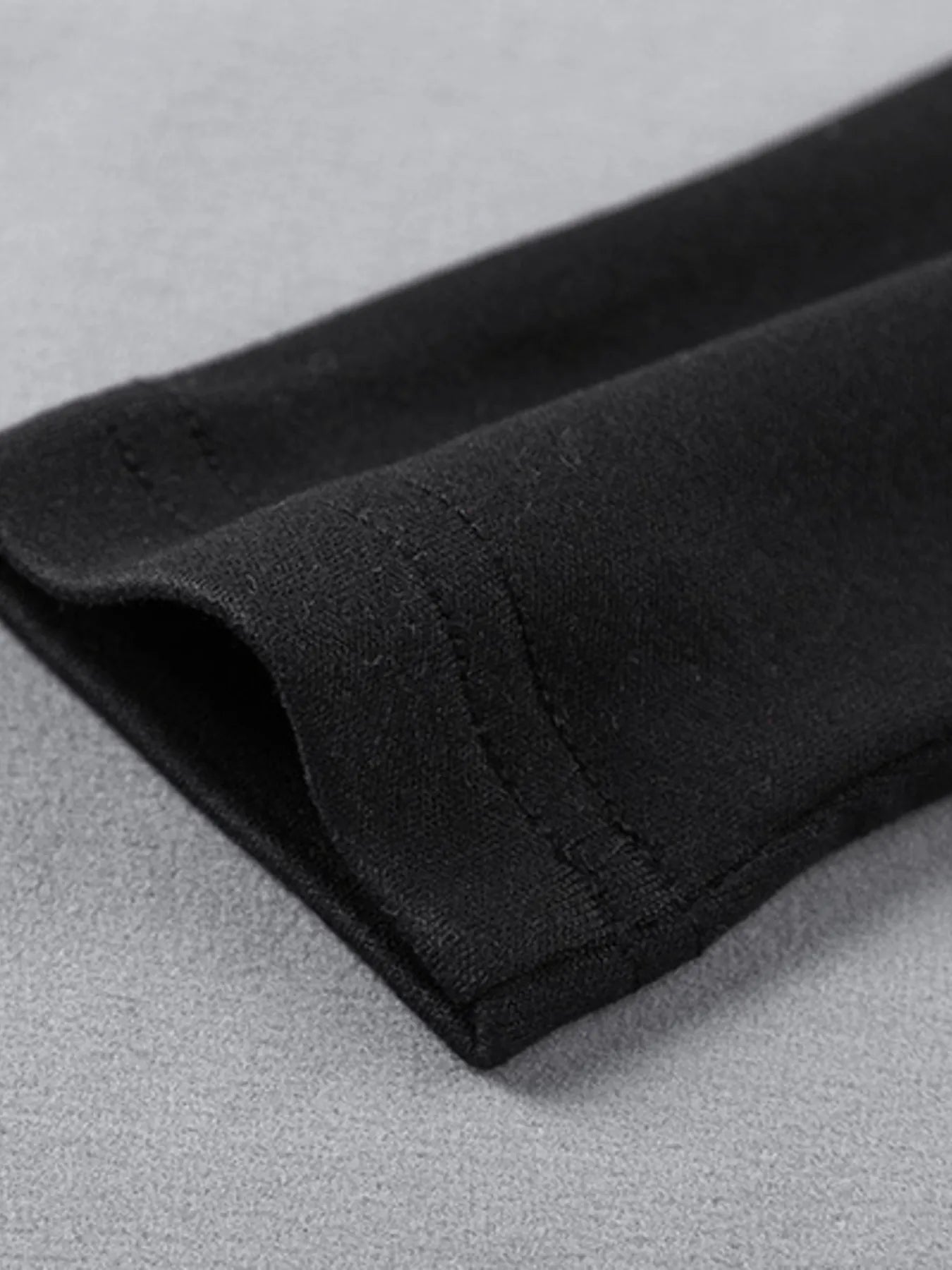 Men's Mock Neck Raglan Sleeve T-Shirt