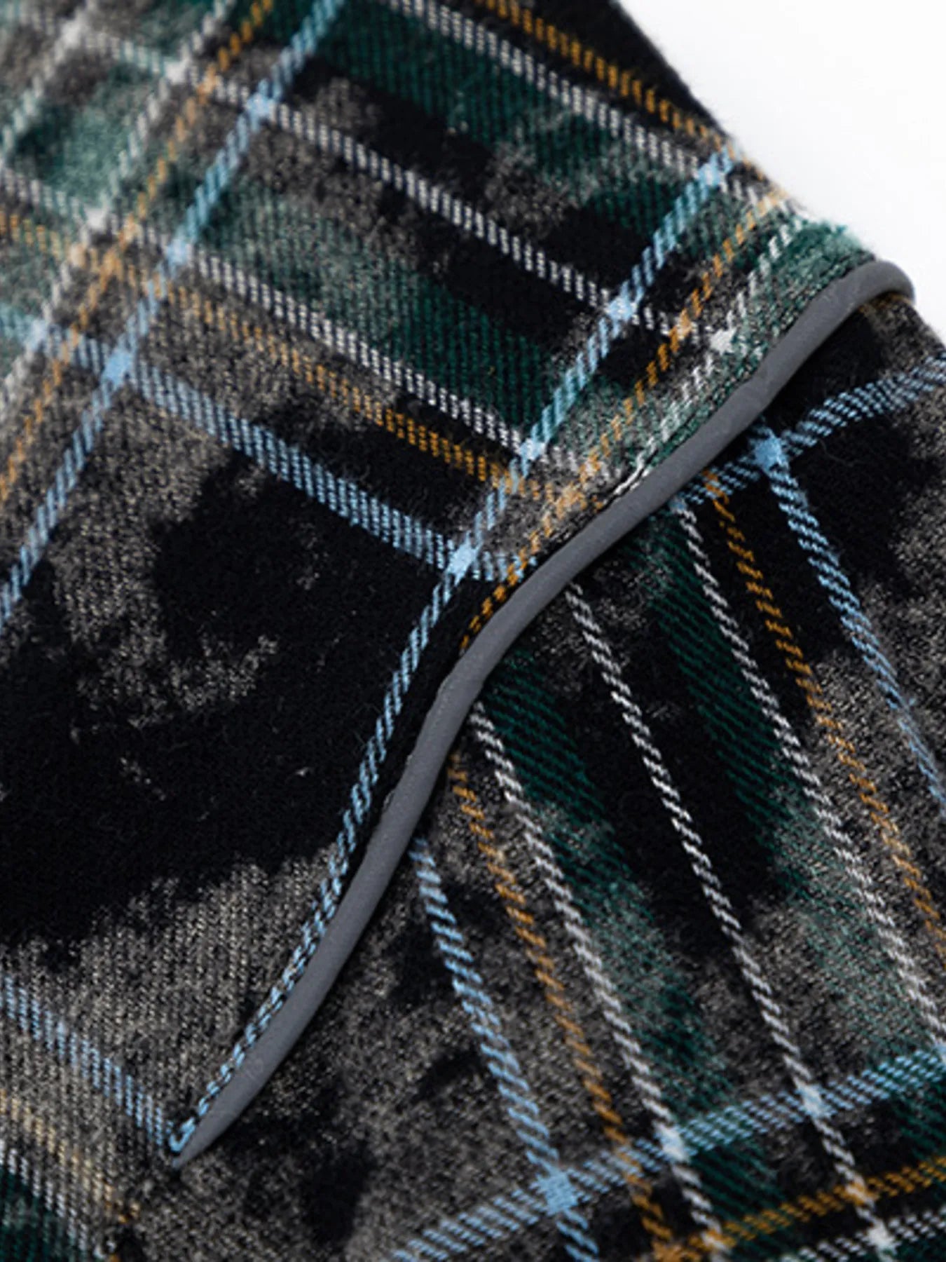 Men's Plaid Button-Up Shirt