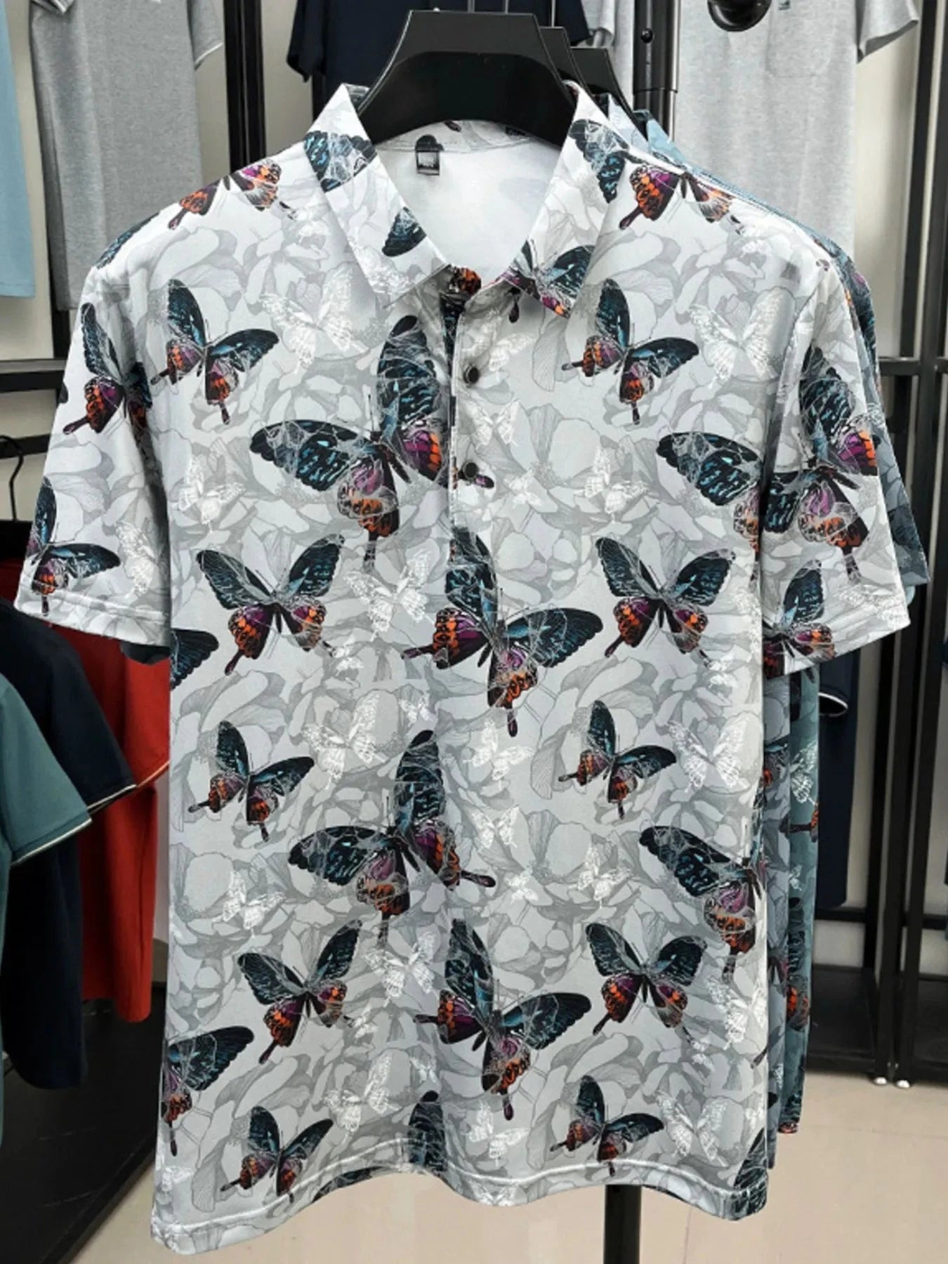 Men's Plus Size Butterfly Print Short Sleeve Polo Light Gray / M