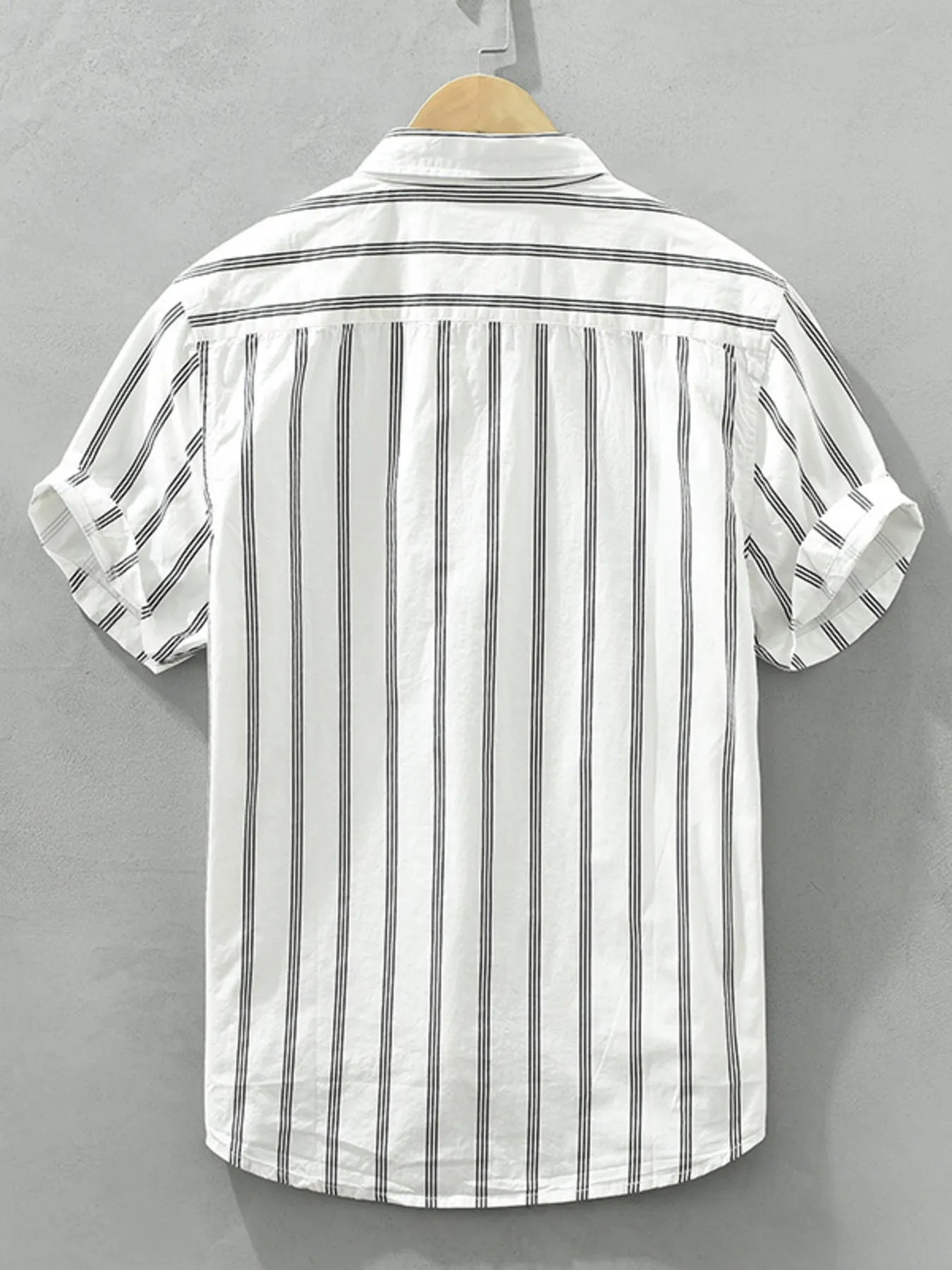Men's Plus Size Classic Striped Short Sleeve Button-Up Shirt