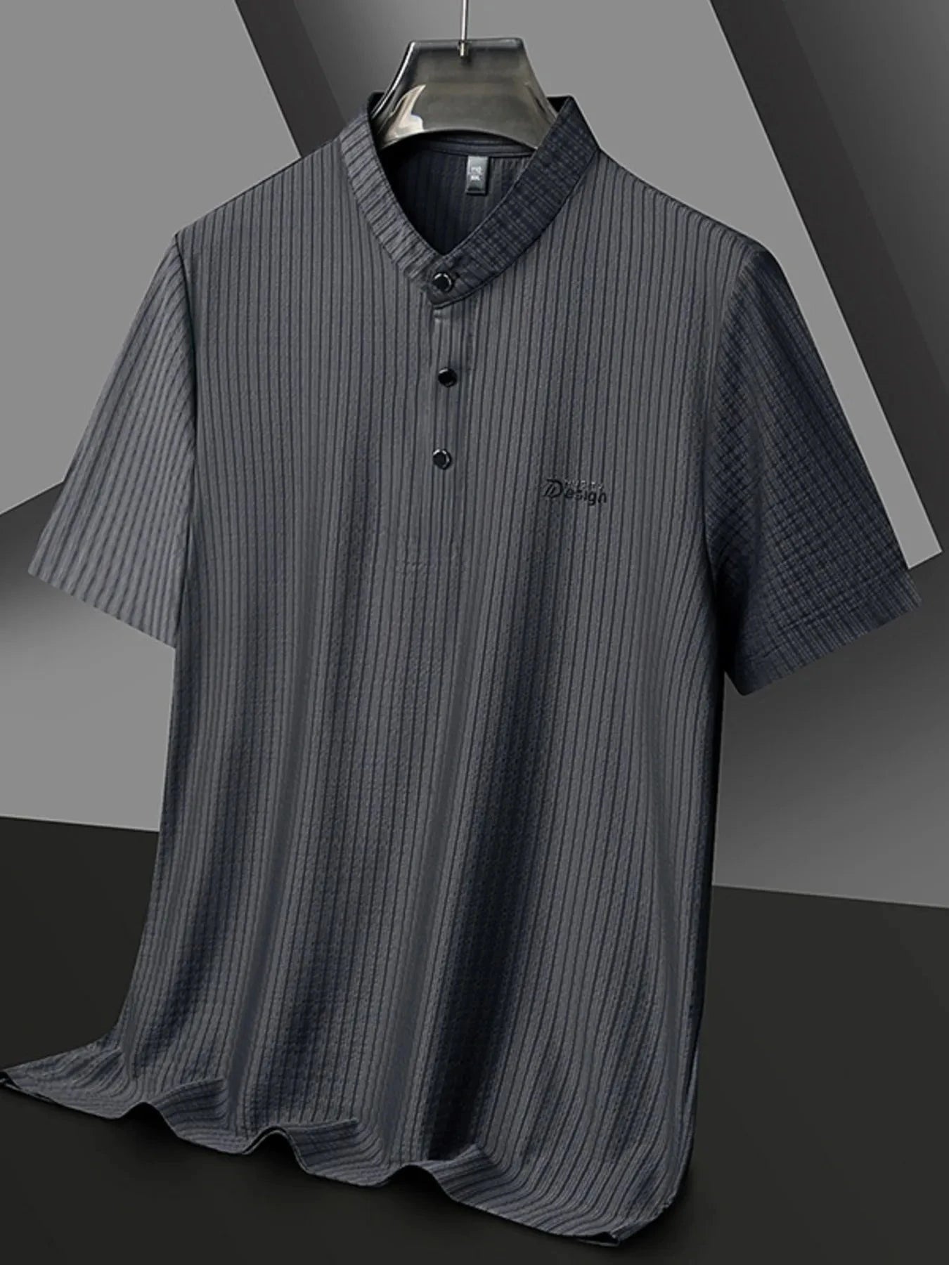 Men's Plus Size Textured Button Detail Short Sleeve Top Gray / M