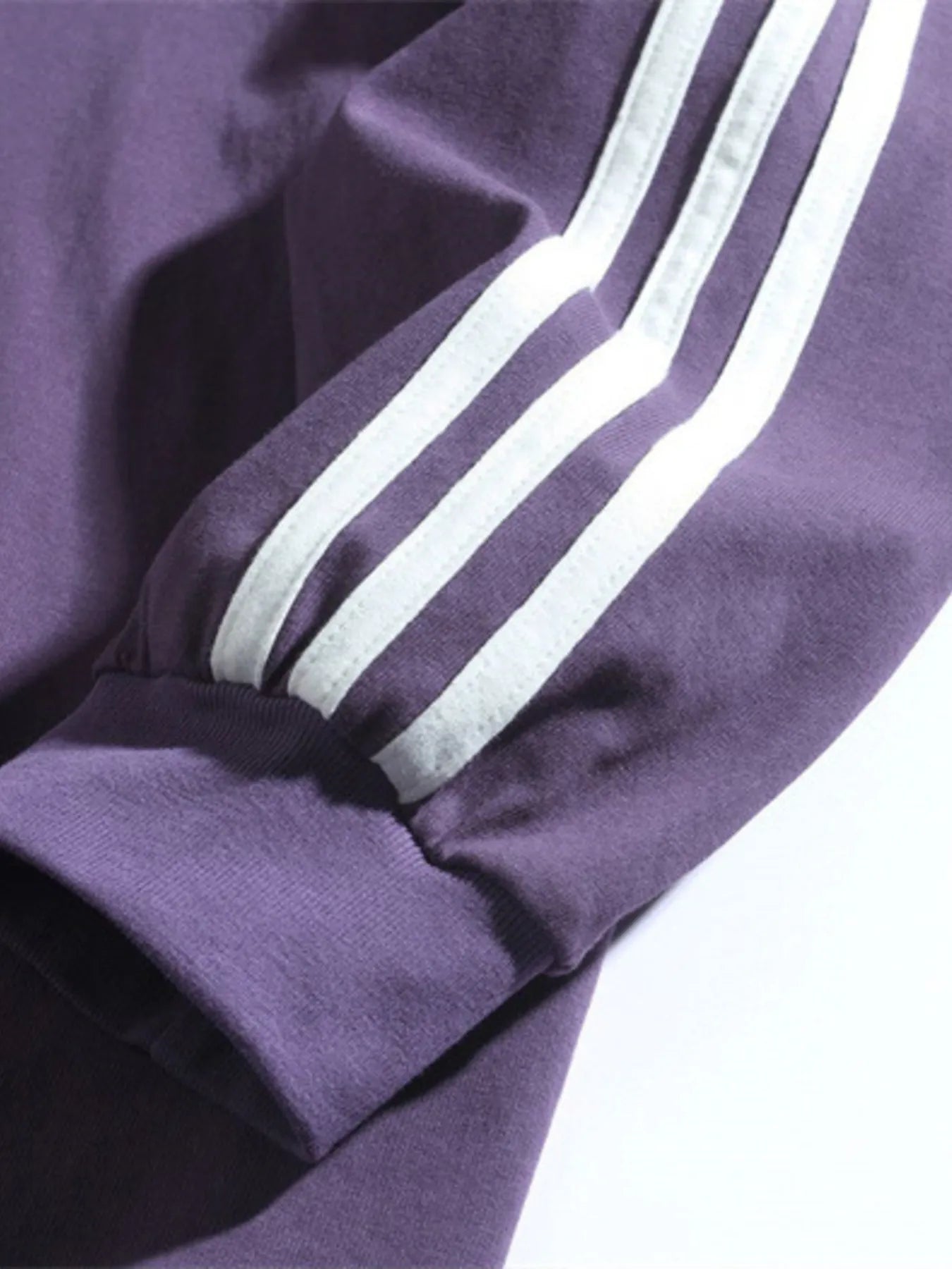 Men's Side Striped Long Sleeve Sweatshirt