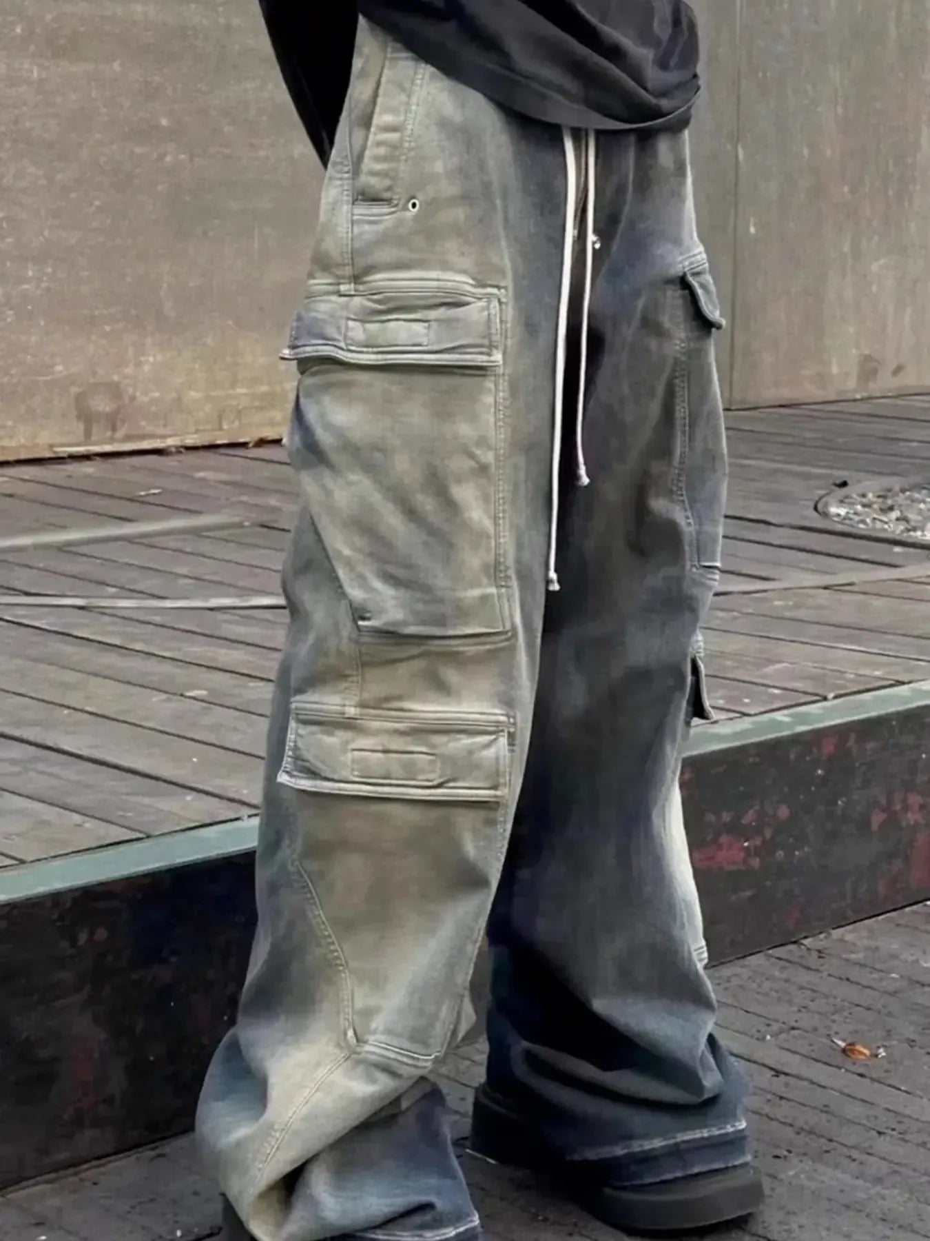 Men's Washed Cargo Jeans with Drawstring Waist