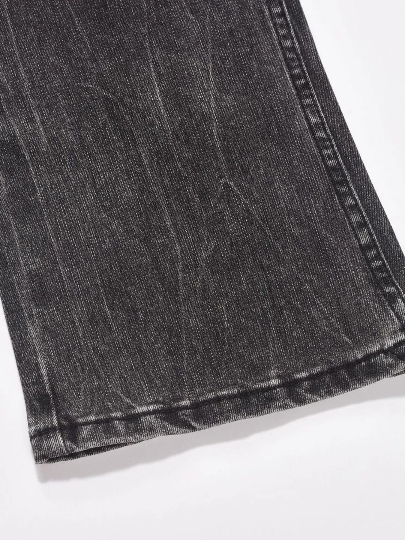 Men's Washed Straight-Leg Jeans