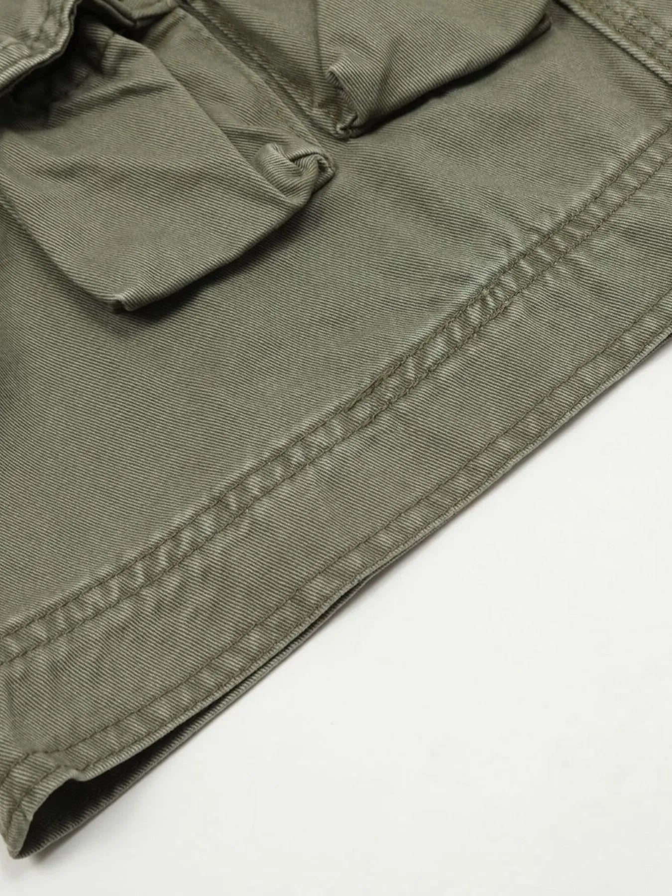Men's Wide Leg Cargo Pants