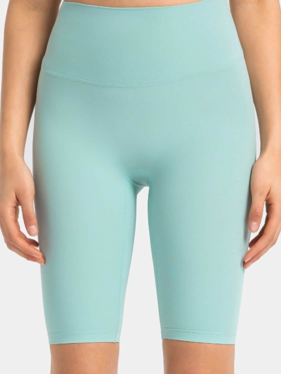 Millennia High Rise Wide Waistband Active Shorts Gum Leaf / 4