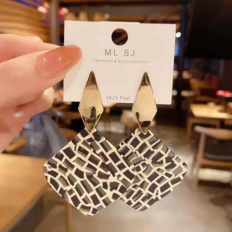 Modern Geometric Pattern Acetate Drop Earrings Tan