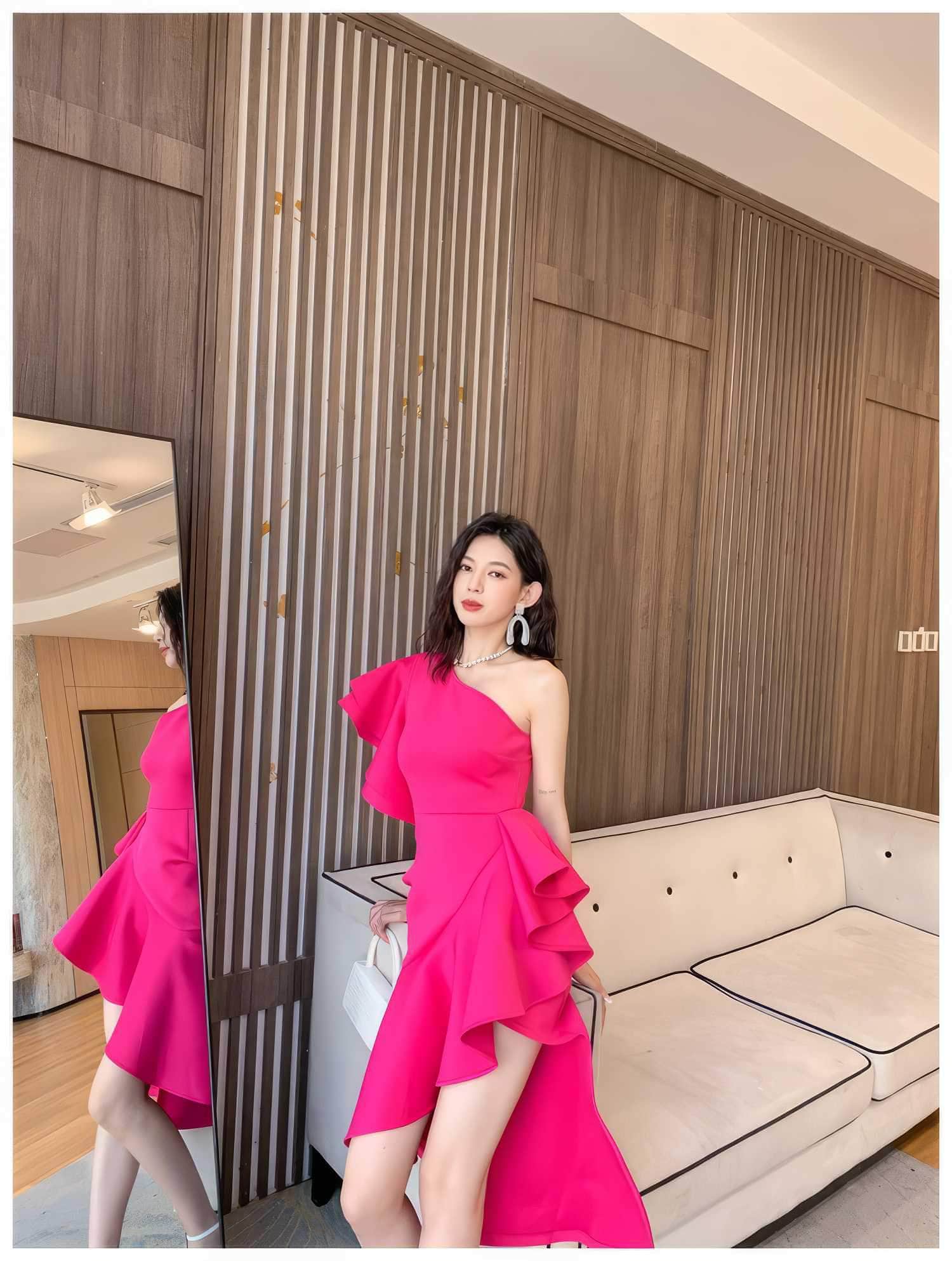 One Shoulder Frill Side Slit Ruffle Dress