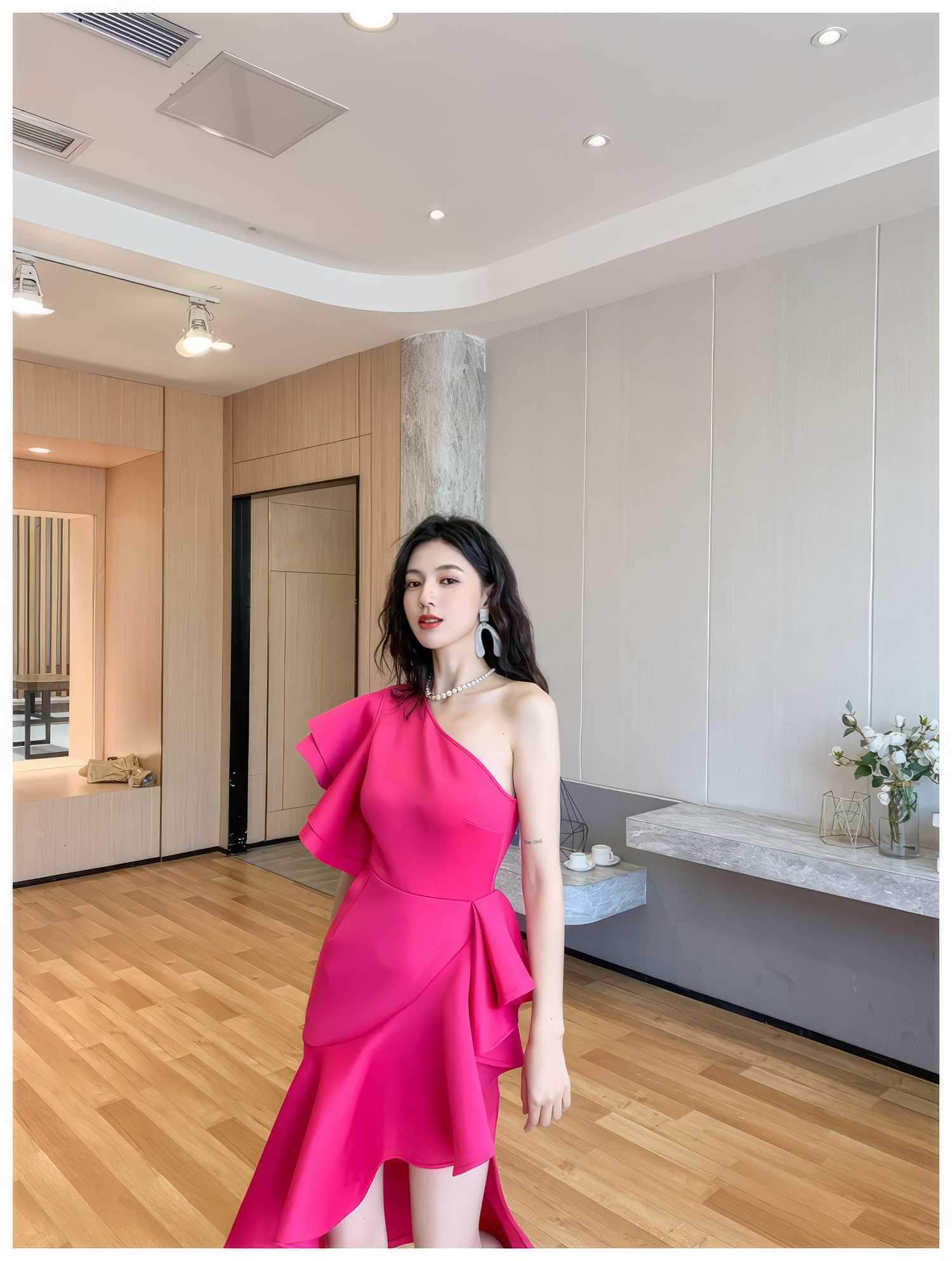 One Shoulder Frill Side Slit Ruffle Dress