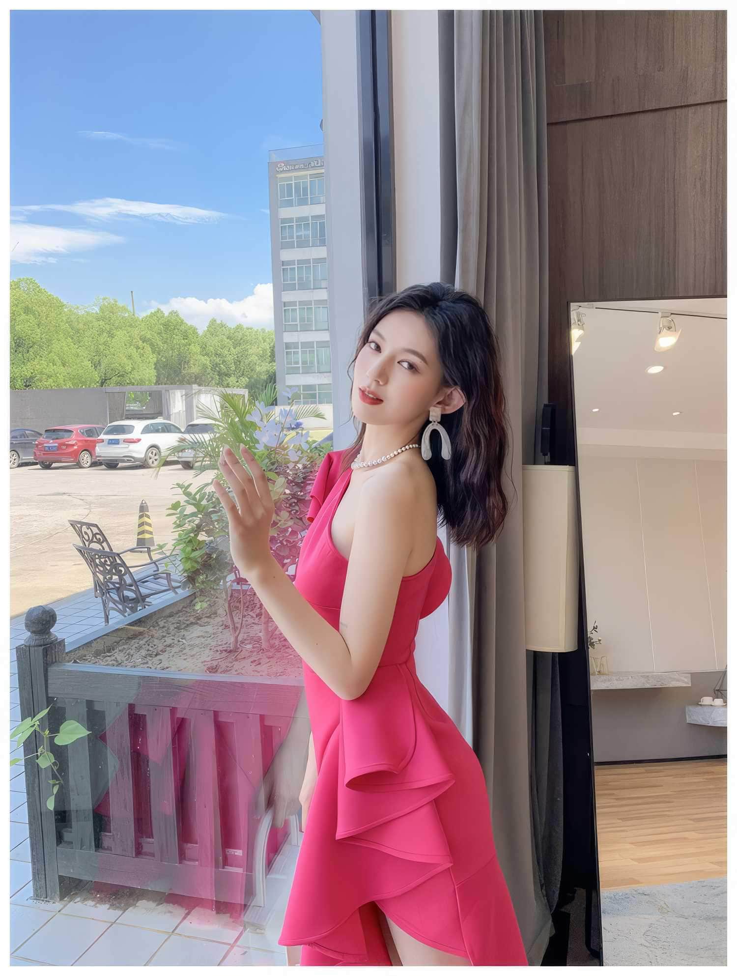 One Shoulder Frill Side Slit Ruffle Dress